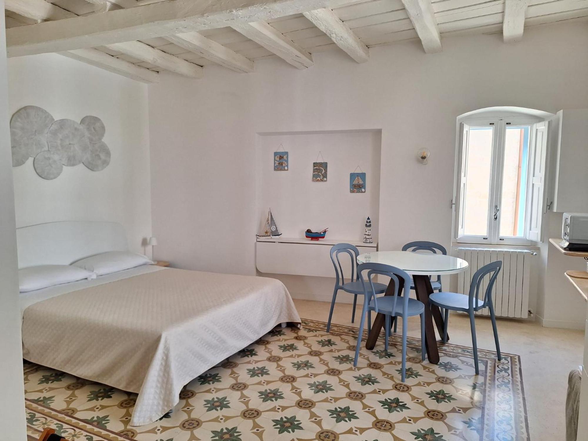 Comes Home Monopoli Exterior foto