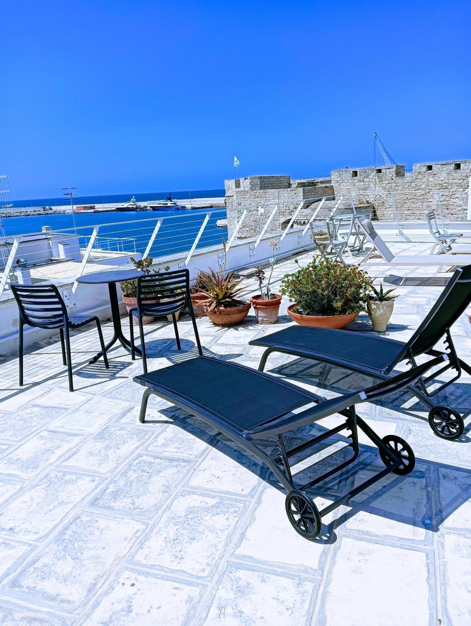 Comes Home Monopoli Exterior foto